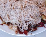 รูปขั้นตอนการทำที่ 5 ของ ส้มตำเส้นบะหมี่