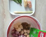 Foto langkah ke 2 dari resep Soto Daging Santan (soto bogor).