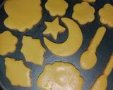 A picture of step 4 of Royal icing Cookies.