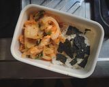 รูปขั้นตอนการทำที่ 3 ของ ข้าวหน้าไก่ผัดกิมจิ
