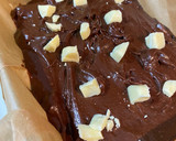 Foto del paso 3 de la receta: Brownie con chocolate blanco 🍫