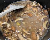 Une image de l'étape 1 de One Pot Pasta/Champignons.