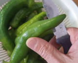 Foto del paso 1 de la receta: Como freír pimientos verdes