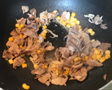 輕鬆做簡單吃-炒泡麵的食譜步驟1照片