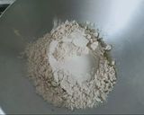 A picture of step 6 of Gond Ke Laddu.