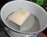 Foto langkah ke 6 dari resep Bolu Kukus Pelangi (2 Telur).