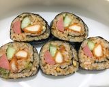 Foto langkah ke 2 dari resep Fried Rice Sushi Roll Bento Anak.