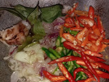 Tumis Pedas Leunca Oncom