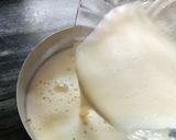 A picture of step 2 of Mango Caramel Pudding.