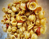 Foto del paso 3 de la receta: Orecchiette con tomates cherry confitados
