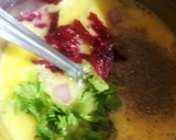 பீட்ரூட் ஆம்லட் (ரோஸ் நிறம்) (Beetroot Omlette Recipe in Tamil) ரெசிபி ஸ்டேப் 2 புகைப்படம்