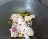 Foto langkah ke 3 dari resep Opor ayam bumbu kuning.