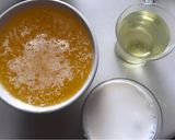 Foto del paso 1 de la receta: Coca de mantequilla y miel y Madeleines con la misma masa