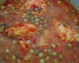 Foto del paso 3 de la receta: Pollo sudado con arvejas