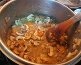 Foto del paso 3 de la receta: Pollo guisado a la antigua