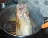 Foto del paso 1 de la receta: Bondiola a la cerveza con miel