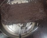 A picture of step 5 of Walnut stuffed travel cake.