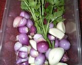 Foto langkah ke 1 dari resep Kue Bawang Tapioka.