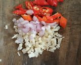 Foto langkah ke 2 dari resep Tumis buncis wortel.