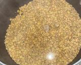 A picture of step 1 of Lentil and Potato Soup.