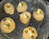 Foto del paso 3 de la receta: Crumble cookies de pistacho y chocolate blanco