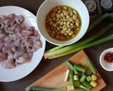 Foto del paso 1 de la receta Puntilla con ajos tiernos y habas baby