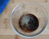 A picture of step 3 of Coffee cake mousse with yakult and honey glaze.