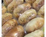 Foto langkah ke 3 dari resep Parmesan Stick Bread.