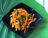 A picture of step 2 of Raw Turmeric Instant Pickle.