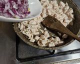 Foto del paso 7 de la receta: Budín de papas y pollo