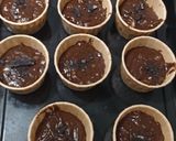 Foto langkah ke 5 dari resep Banana Choco Muffins.