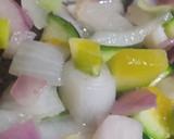 Foto del paso 1 de la receta: Arroz vegano con puerro y zapallitos