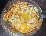 Foto del paso 2 de la receta: Hamburguesas de calabacín, zanahoria y queso