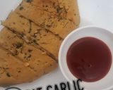 A picture of step 5 of Wheat Garlic Chesse Bread.