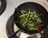 A picture of step 9 of Sooji Rava mixed vegetables dhokla.