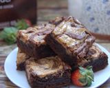 Foto langkah ke 5 dari resep Peanut Butter Brownies (satu telur).