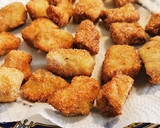 Foto del paso 2 de la receta: Bocaditos de Lomo de cerdo empanados