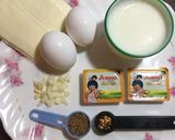 A picture of step 1 of Eggy Pasta.