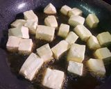 A picture of step 2 of Paneer Rezala.