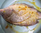 Foto langkah ke 2 dari resep Ikan Goreng Jayapura.