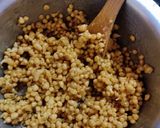 ચણા ના લોટ ની મીઠી બુંદી (Chana Flour Sweet Boondi Recipe In Gujarati) રેસીપી સ્ટેપ3ફોટો