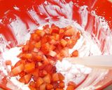 Tejszínes-epres kockák recept fázis 3 fotója