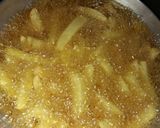A picture of step 3 of Fried chips/frenchfries #4weekschallenge.