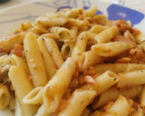 Foto del paso 5 de la receta: Macarrones con salsa de tomate natural, ajo y salmón ahumado
