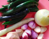 Foto langkah ke 2 dari resep Oseng daging cabe hijau.