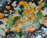 કેરાલા સ્ટાઈલ ઉપમા (Kerala style Upma Recipe in Gujarati) રેસીપી સ્ટેપ2ફોટો