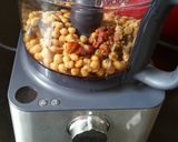 Une image de l'étape 4 de Houmous express (sans tahin).