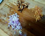 菇菇筍絲鹹粥的食譜步驟2照片