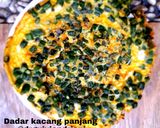 Foto langkah ke 6 dari resep Dadar kacang panjang.
