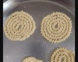 A picture of step 4 of Chakli.